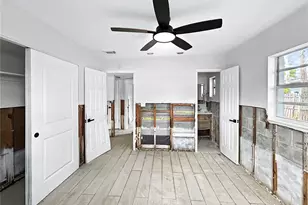 4701 Chancellor St NE, Saint Petersburg, FL 33703 - Photo 11