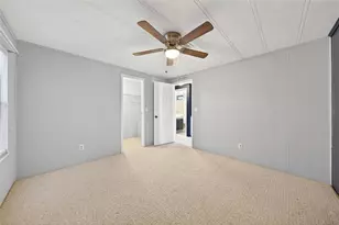 1342 Elkhart Cir, Tavares, FL 32778 - Photo 61