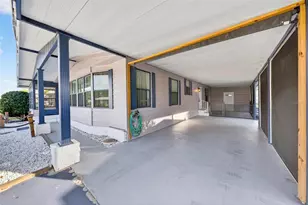 1342 Elkhart Cir, Tavares, FL 32778 - Photo 5