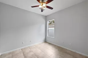 2046 Heartland Cir, Valrico, FL 33594 - Photo 3