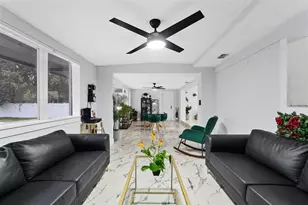 8120 Gondola Dr, Orlando, FL 32809 - Photo 17