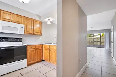 1824 Amberly Avenue #T8, Orlando, FL 32822 - Photo 11