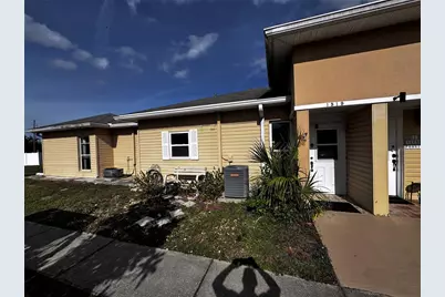 1519 Club Cir, Lakeshore, FL 33854 - Photo 5