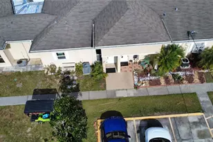 1519 Club Cir, Lakeshore, FL 33854 - Photo 1