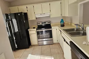 7691 Timber River Cir, Orlando, FL 32807 - Photo 9