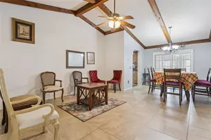 3646 Falling Leaf Ln, Orlando, FL 32810 - Photo 7