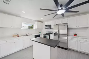 761 Leonardo Ct, Kissimmee, FL 34758 - Photo 9