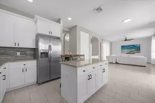 9657 Moss Rose Way, Orlando, FL 32832 - Photo 11