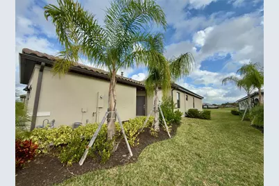 5523 Sapphire Stone Cove, Bradenton, FL 34211 - Photo 3