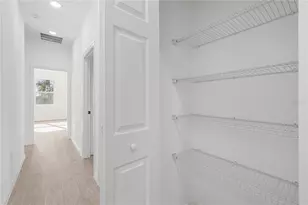 359 Camellia Ct, Poinciana, FL 34759 - Photo 23