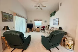 912 St George Dr, Davenport, FL 33837 - Photo 5