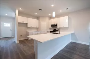 834 N Joanna Ave, Tavares, FL 32778 - Photo 7