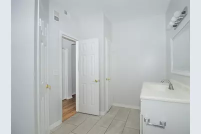 2544 Robert Trent Jones Drive #822, Orlando, FL 32835 - Photo 9