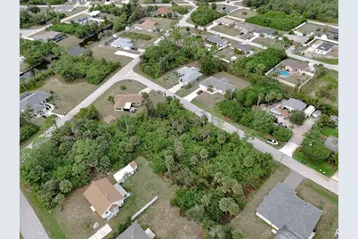 11947 Helicon Avenue, Port Charlotte, FL 33981 - Photo 9