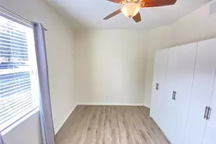 9435 Myrtle Creek Ln, Orlando, FL 32832 - Photo 5