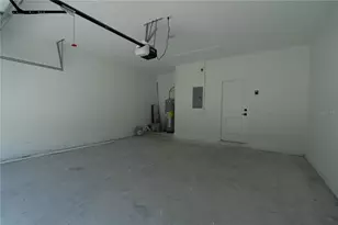 903 N New Hampshire Ave, Tavares, FL 32778 - Photo 31