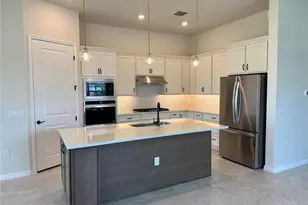 10366 Parkview Reserve Ln, Orlando, FL 32836 - Photo 7