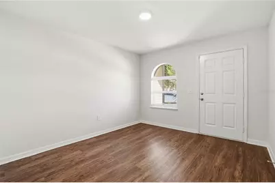 13629 Silver Charm Court, Riverview, FL 33579 - Photo 7