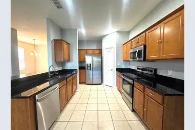 3917 Pemberly Pines Circle, Saint Cloud, FL 34769 - Photo 7