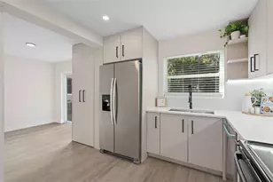 118 Deacon Jones Blvd, Orlando, FL 32810 - Photo 11