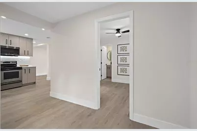 118 Deacon Jones Boulevard, Orlando, FL 32810 - Photo 15