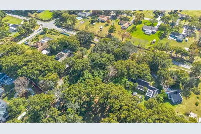 7624 Teakwood Place, Mount Dora, FL 32757 - Photo 9