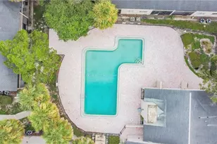 7502 Needle Leaf Pl, Tampa, FL 33617 - Photo 25