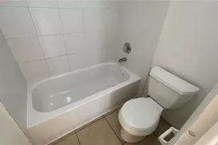 7502 Needle Leaf Pl, Tampa, FL 33617 - Photo 17