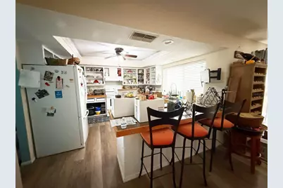 1015 Sorrento Woods Boulevard, Nokomis, FL 34275 - Photo 9