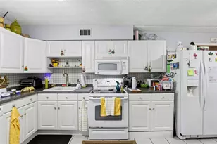 525 Conway Rd, Orlando, FL 32807 - Photo 11