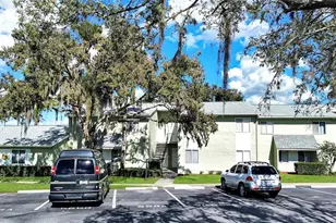 566 Fairways Cir, Ocala, FL 34472 - Photo 15