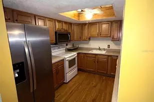 568 Fairways Cir, Ocala, FL 34472 - Photo 9