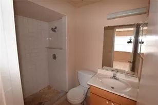 3248 Split Willow Dr, Orlando, FL 32808 - Photo 13