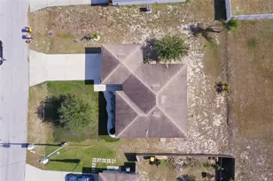 391 Camellia Ct, Kissimmee, FL 34759 - Photo 23