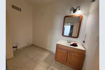 8421 S Orange Blossom Trail #220, Orlando, FL 32809 - Photo 5