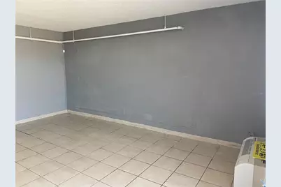 8421 S Orange Blossom Trail #220, Orlando, FL 32809 - Photo 3