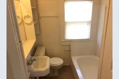 114 N Chester Street, Leesburg, FL 34748 - Photo 5