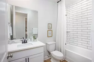 10140 White Magnolia Sq, Thonotosassa, FL 33592 - Photo 17