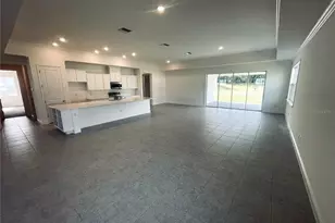 10140 White Magnolia Sq, Thonotosassa, FL 33592 - Photo 13