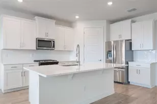 8612 SE Bridgeport Bay Circle, Mount Dora, FL 32757 - Photo 15