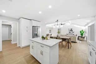 1710 Woodside Ct, Kissimmee, FL 34744 - Photo 11