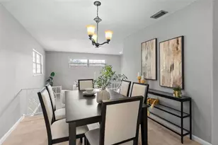 6120 Castlewood Ln, Orlando, FL 32808 - Photo 13