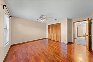 215 E Lakeshore Blvd, Kissimmee, FL 34744 - Photo 43