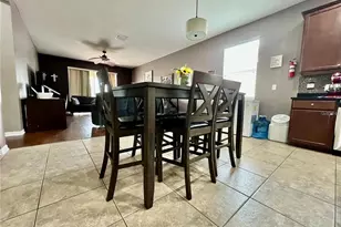 724 Parker Den Dr, Ruskin, FL 33570 - Photo 17