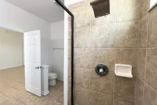 724 Parker Den Dr, Ruskin, FL 33570 - Photo 33