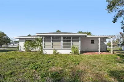 9529 E Village Green Circle, Inverness, FL 34450 - Photo 7