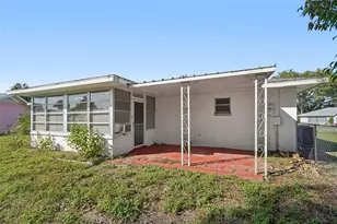 9529 E Village Green Cir, Inverness, FL 34450 - Photo 23