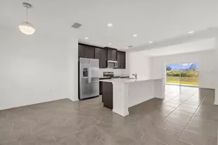 1108 Sand Torch Cir, Davenport, FL 33837 - Photo 3