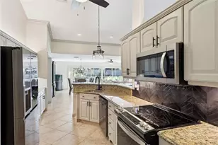 39819 Grove Heights, Lady Lake, FL 32159 - Photo 13