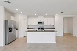 5202 Green Belt Dr, Haines City, FL 33844 - Photo 13